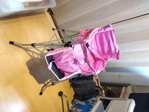 Camping kinderstoel Fern, Kinderen en Baby's, Kinderstoelen, Gebruikt, Inklapstoel, Aanschuifbaar, Gordel(s), Ophalen