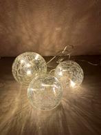 3 glazen ballen met verlichting - Intratuin, Huis en Inrichting, Ophalen of Verzenden, Zo goed als nieuw