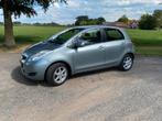 Toyota Yaris 1.3 16V Vvt-i 5DR 2009 Grijs, Voorwielaandrijving, 1025 kg, Stof, 4 cilinders