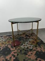 Marmeren bijzettafel met messing onderstel Loods 5 - 2 stuks, Metaal of Aluminium, Rond, 55 tot 75 cm, Zo goed als nieuw