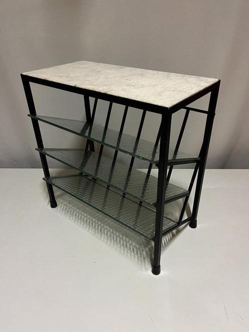 TOTALE LEEGVERKOOP Minimalist krantenrek travertin jaren 50, Huis en Inrichting, Woonaccessoires | Krantenbakken en Lectuurbakken