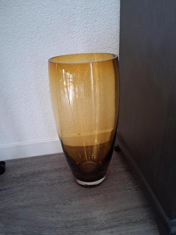 Design glazen okergeel vaas luxe zware vaas 38 x 17 cm  beschikbaar voor biedingen