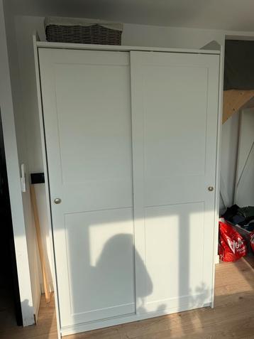 Rakkestad kledingkast met schuifdeuren ikea beschikbaar voor biedingen