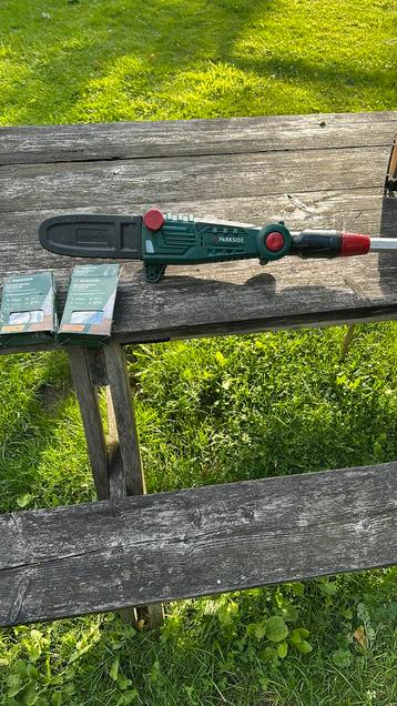Park site kettingzaag op steel beschikbaar voor biedingen
