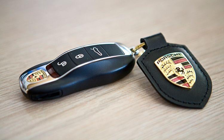 Porsche extra autosleutel nodig met inleren op je auto bel !, Auto diversen, Overige Auto diversen, Ophalen