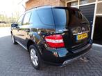 Mercedes-Benz M-klasse 500 Automaat / Leder / Navi / Schuifd, Auto's, Stoelverwarming, Gebruikt, Zwart, Leder