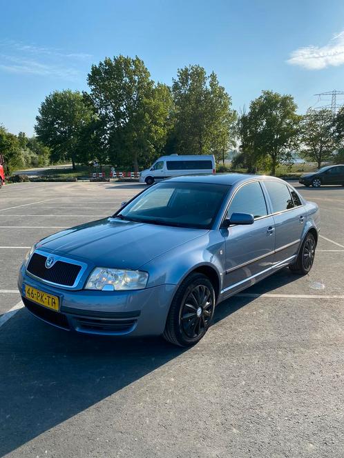 Skoda Superb 2.0 Benzine | APK 2026 | Rijdt goed, Auto's, Skoda, Particulier, Superb, ABS, Airbags, Airconditioning, Alarm, Boordcomputer