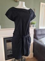 Athe Vanessa Bruno zwarte jurk 38 M wol gevoerd Gratis Verz., Kleding | Dames, Maat 38/40 (M), Verzenden, Zwart, Zo goed als nieuw