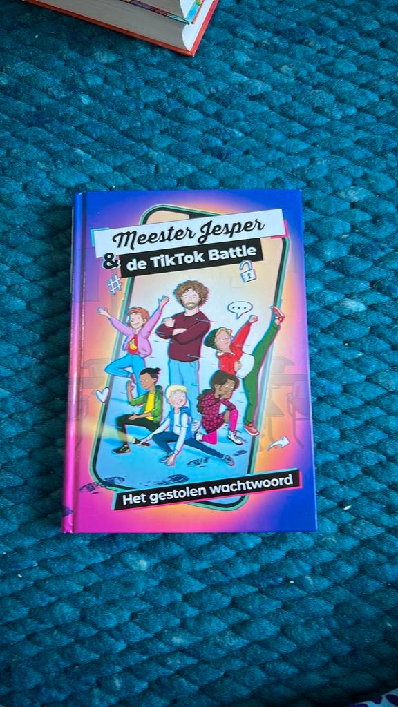 Jesper Hesseling - Meester Jesper & de TikTok Battle, Boeken, Kinderboeken | Jeugd | 10 tot 12 jaar, Zo goed als nieuw, Ophalen