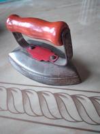 Vintage mini strijkijzer, Verzamelen, Speelgoed, Ophalen of Verzenden, Nieuw