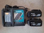 Makita acculader en 2x 4ah 18.v accu's., Doe-het-zelf en Verbouw, Ophalen of Verzenden, Zo goed als nieuw