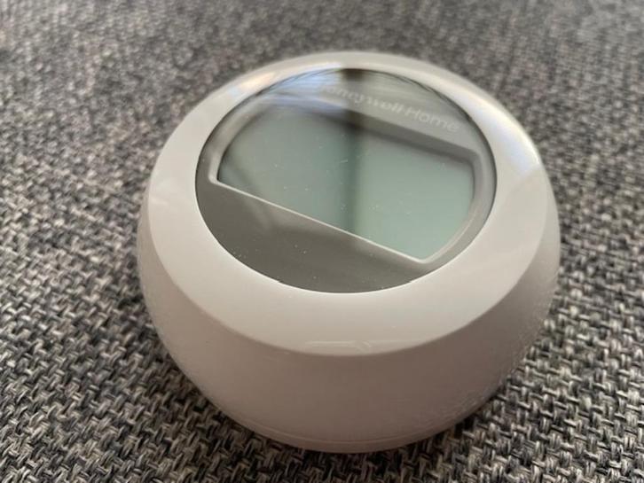 Honeywell Thermostaat T87M2018, Doe-het-zelf en Verbouw, Thermostaten, Zo goed als nieuw, Ophalen of Verzenden