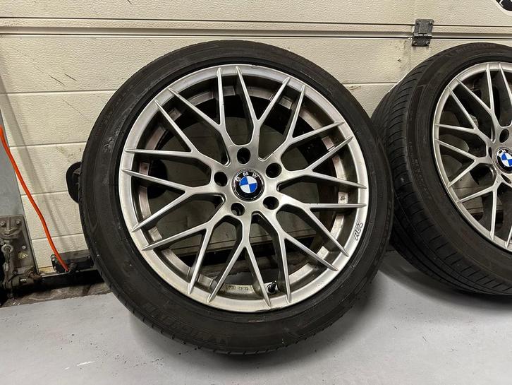 18inch BMW M5 Style Velgen set! A merk banden! 5x120, Auto-onderdelen, Banden en Velgen, Banden en Velgen, Zomerbanden, 19 inch