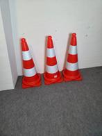 4 Pilonnen / Verkeerskegels - Zo Goed Als Nieuw!, Ophalen of Verzenden