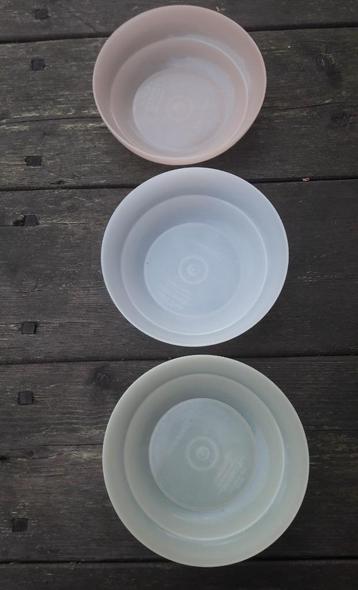 3 vintage pastelkleur Tupperware bakjes jaren 50  beschikbaar voor biedingen