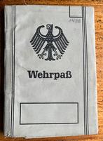DUITS Wehrpass met pasfoto uit 1966 met wat papieren, Verzamelen, Verzenden, Landmacht, Duitsland, Overige typen