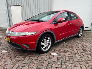 Honda Civic 1.8I Executive 140PK 5DR Airco/Trekhaak MOET WEG beschikbaar voor biedingen