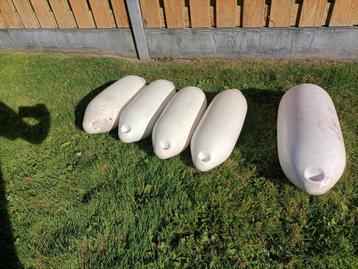 4x Ocean U4 , 1x Ocean U6 boot fender beschikbaar voor biedingen