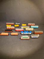 18x Minitrix goederen wagon, Gelijkstroom, Trix, Wagon, Ophalen of Verzenden