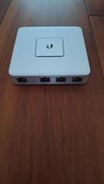 Ubiquity UniFi Security Gateway 3P, Computers en Software, Ophalen of Verzenden, Gebruikt, Router, Ubiquiti UniFi