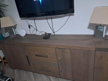 Dressoir Carré Volendam beschikbaar voor biedingen