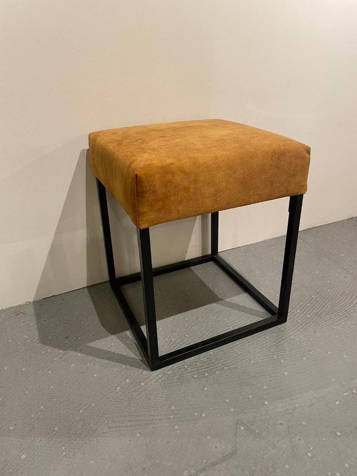 Te koop: Trendhopper Poef, Huis en Inrichting, Banken | Voetenbanken en Poefen, Nieuw, Minder dan 50 cm, Minder dan 50 cm, Vierkant