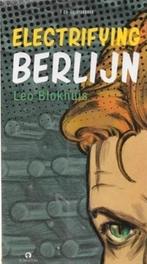 Leo Blokhuis Electrifying Berlijn (in plastic)(2), Boeken, Luisterboeken, Ophalen of Verzenden, Cd, Volwassene