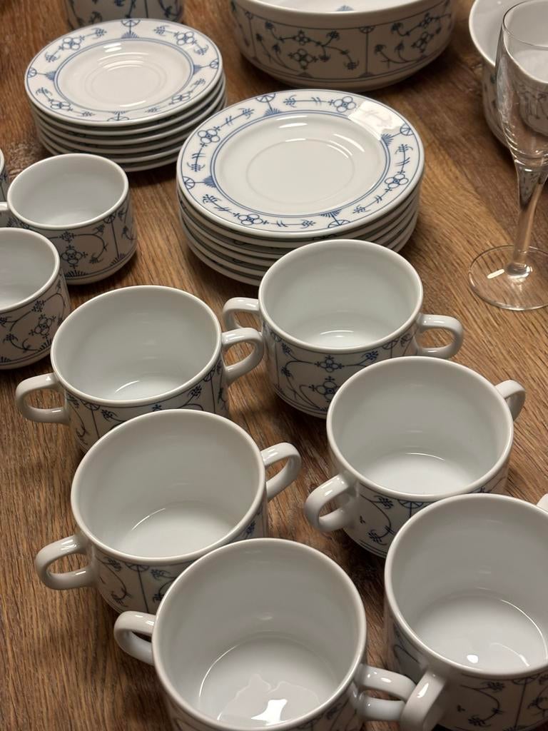 Interpretatief kan niet zien bar arzberg servies te koop Vorm van het schip Hert