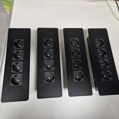 6x inbouw stopcontact 4-voudig voor bureau of vergadertafel, Huis en Inrichting, Bureaus, Ophalen of Verzenden