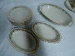 vintage servies met gouden rand van Bavaria, Antiek en Kunst, Antiek | Schalen, Ophalen