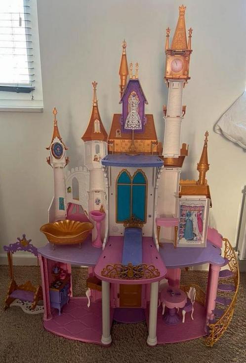 Disney prinsessenkasteel, Kinderen en Baby's, Speelgoed | Poppenhuizen, Zo goed als nieuw, Ophalen