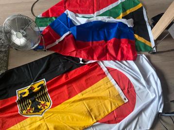 Duitsland, Japan, Zuid-Afrika  en Rusland vlag beschikbaar voor biedingen