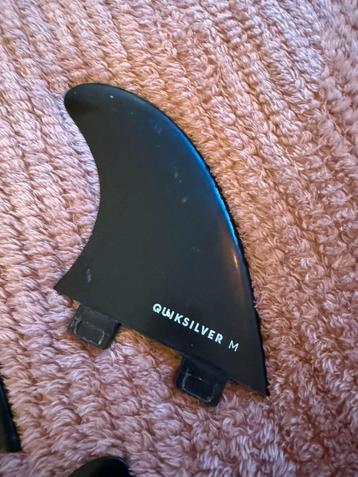 Quicksilver surfvinnen beschikbaar voor biedingen