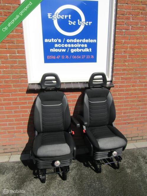 L & R Stoel iveco daily geveerde gewicht instelbaar div opt, Auto-onderdelen, Interieur en Bekleding, Gebruikt, Ophalen of Verzenden