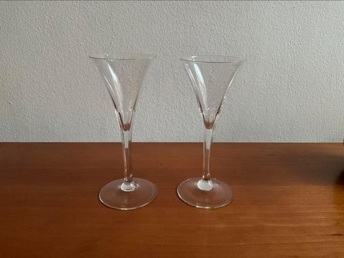 W.J.Rozendaal: 2 AM bitterglazen met geslepen been KU 1935, Antiek en Kunst, Antiek | Glas en Kristal, Ophalen of Verzenden