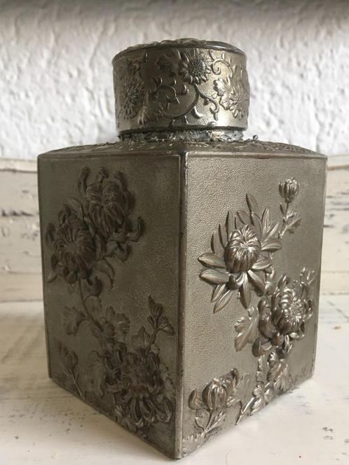 Antieke metalen Chinese theebus thee bus, Antiek en Kunst, Curiosa en Brocante, Ophalen of Verzenden