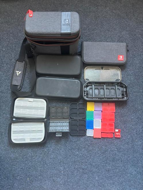 Nintendo switch meeneemhoesjes, sd kaart en game case, Spelcomputers en Games, Games | Nintendo Switch, Zo goed als nieuw, Ophalen of Verzenden