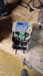 Hitachi 1.50pk 1.2kW 220V  frequentieregelaar, Ophalen of Verzenden, Gebruikt