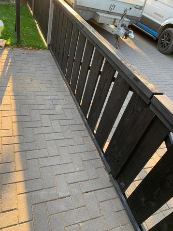 Douglas houten hekwerk, balustrade, raster, poort,afsluiting beschikbaar voor biedingen