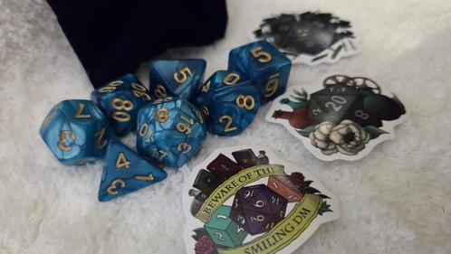 Blauw Dice Setje met Donkerblauw Zakje, Hobby en Vrije tijd, Gezelschapsspellen | Overige, Nieuw, Ophalen of Verzenden