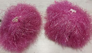 Cheerleader Pompoms Roze beschikbaar voor biedingen