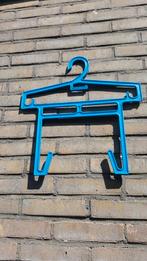 Kledinghangers kunststof voor lockers/kleedkamerkasten, Ophalen, Zo goed als nieuw