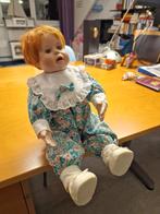 Becky Peek-a-Boo Porseleinen Pop - Limited Edition, Verzamelen, Poppen, Ophalen of Verzenden, Gebruikt, Pop