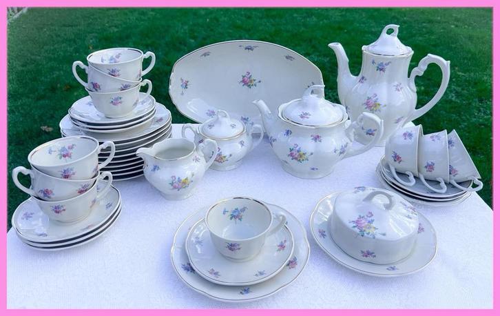 Brocant ontbijtservies high tea servies bordjes kopjes, Antiek en Kunst, Antiek | Servies compleet, Ophalen