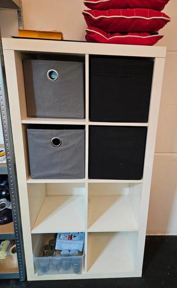 2x IKEA Kallax Kast - Praktisch & Stijlvol beschikbaar voor biedingen