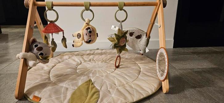 Tiny Love Boho Chic Luxe Gymini, Kinderen en Baby's, Speelgoed | Speelkleden, Zo goed als nieuw, Ophalen