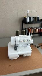 Babylock coverlock blcs2, Hobby en Vrije tijd, Naaimachines en Toebehoren, Ophalen of Verzenden, Zo goed als nieuw, Lockmachine