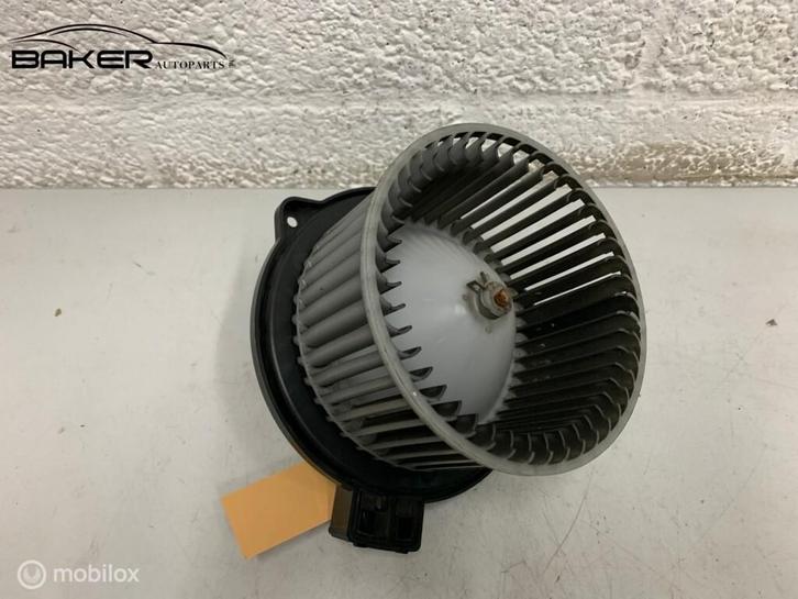 Kachelventilatormotor Mazda 2 II ('07-'15) 8727000690, Auto-onderdelen, Airco en Verwarming, Mazda, Gebruikt, Ophalen of Verzenden