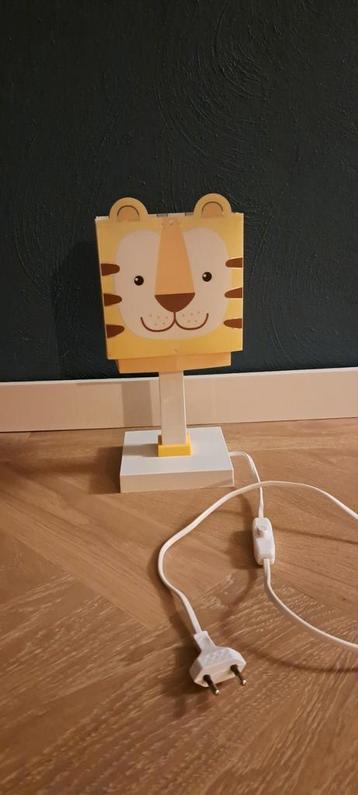 Leuk tijgerlampje voor de kinderkamer beschikbaar voor biedingen