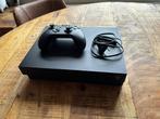 Xbox One met controller, Spelcomputers en Games, Spelcomputers | Xbox One, Ophalen, 500 GB, Xbox One, Zo goed als nieuw